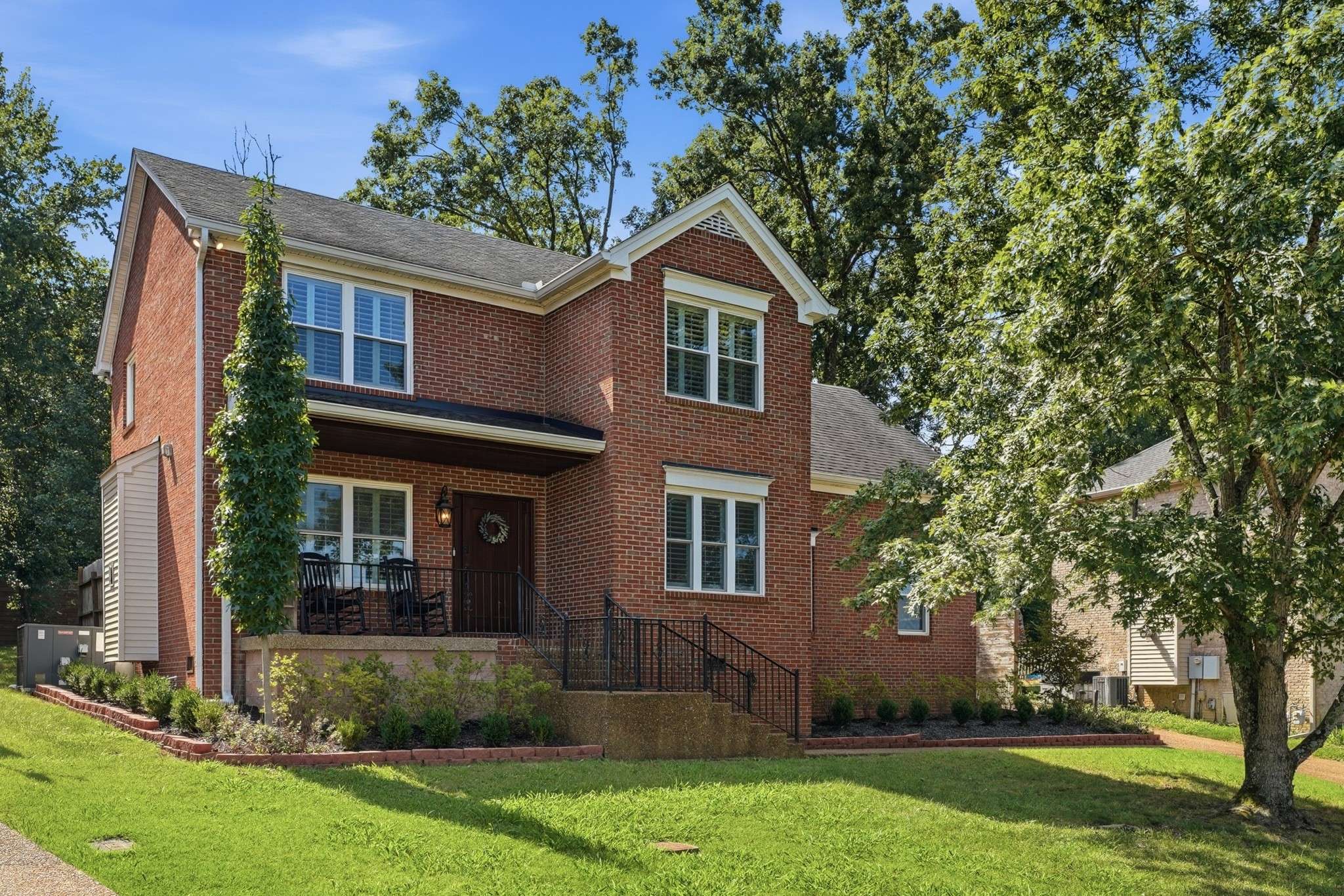 737 Cedar Crest Dr, Nashville, TN 37209