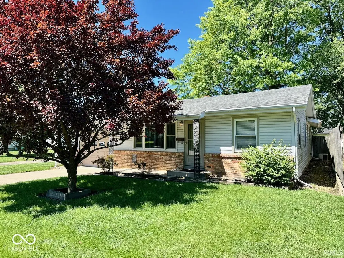 2501 N Hollywood AVE, Muncie, IN 47304