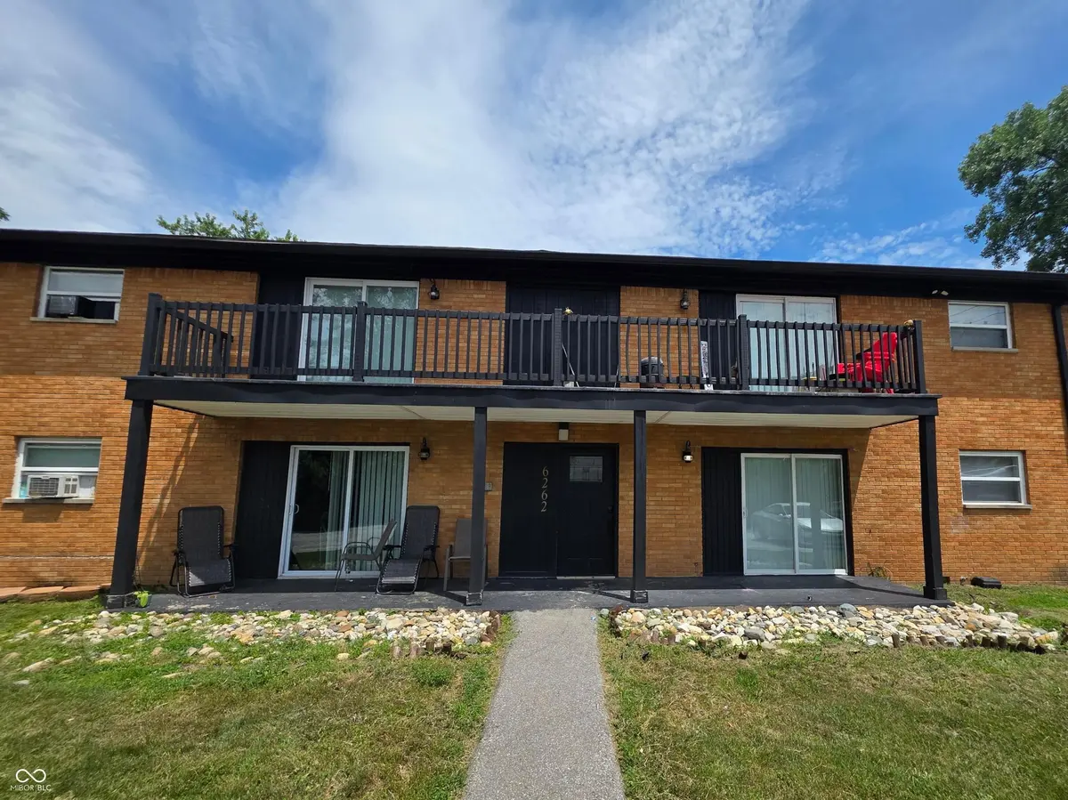6262 Eastridge DR #101, Indianapolis, IN 46219
