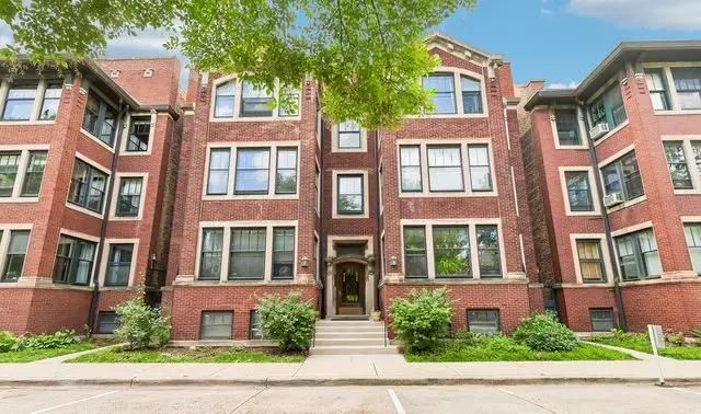 5406 S East View PARK #3, Chicago, IL 60615