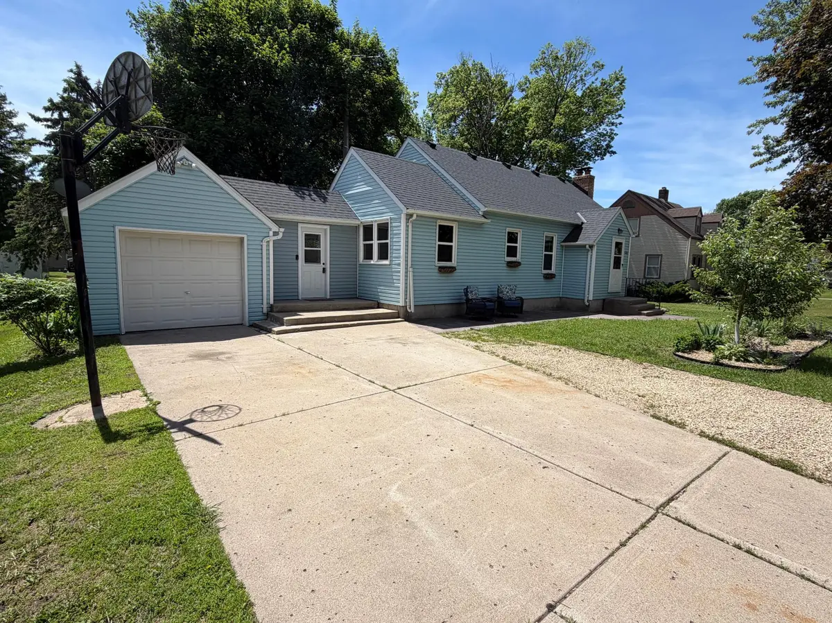 426 Main ST, Stewart, MN 55385
