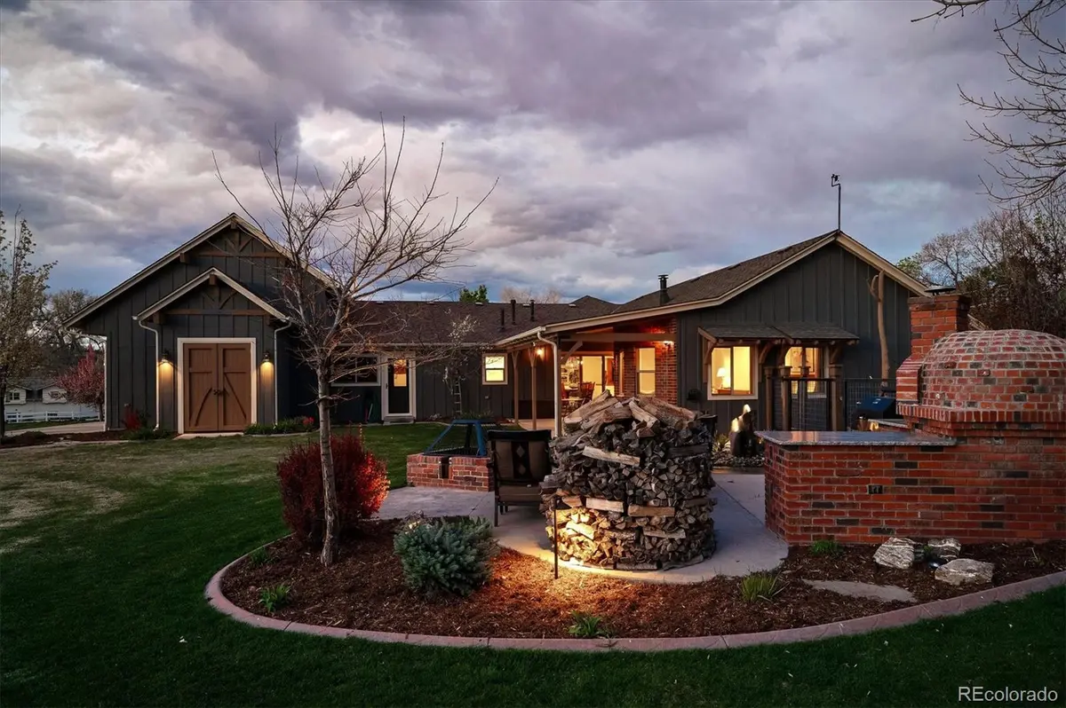 8830 W Bear Creek DR, Lakewood, CO 80227