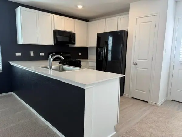 572 Avre LOOP, Kyle, TX 78640