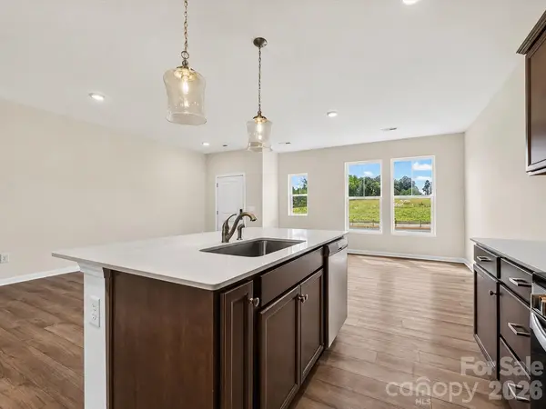 6543 Fire Lily LN, Charlotte, NC 28216