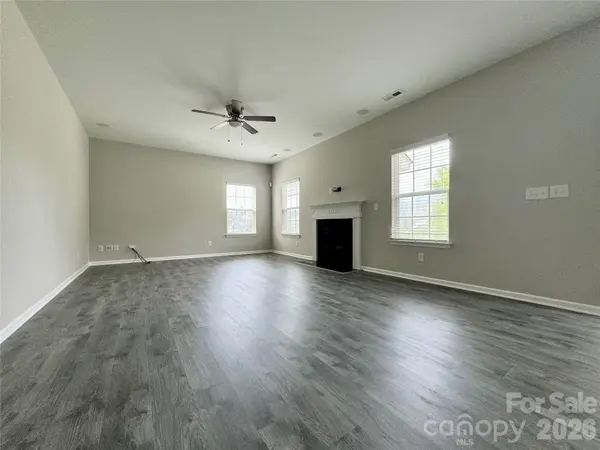 2482 Chatham DR, Fort Mill, SC 29707