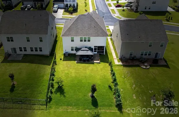 262 Abersham DR, Mooresville, NC 28115