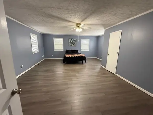 217 S 5th ST, Burlington, KS 66839