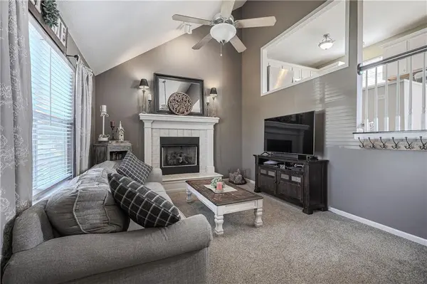 17149 Jessica ST, Gardner, KS 66030