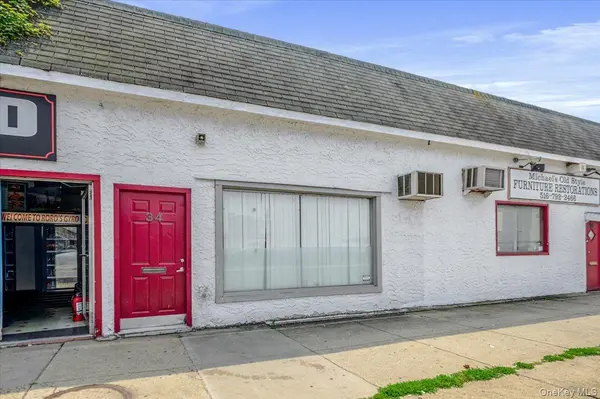 32-40 Roosevelt AVE, Valley Stream, NY 11581