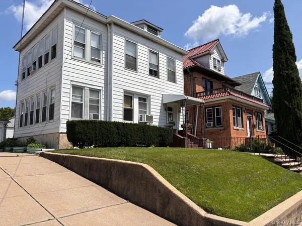 150-29 86th AVE, Briarwood, NY 11432