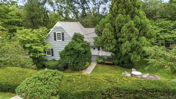 20 Bird PL, White Plains, NY 10605