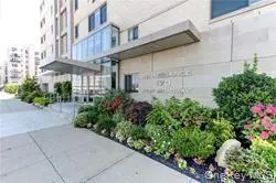 170 W Broadway #6G, Long Beach, NY 11561