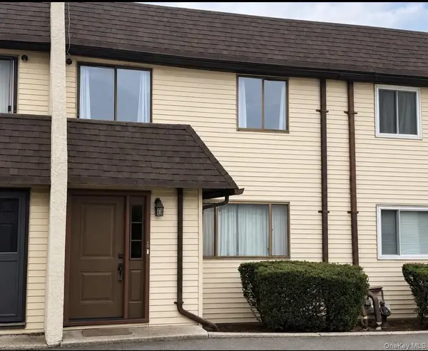 88 E Valley Stream BLVD #6, Valley Stream, NY 11580