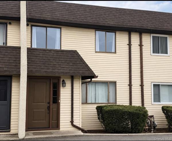 88 E Valley Stream BLVD #6, Valley Stream, NY 11580