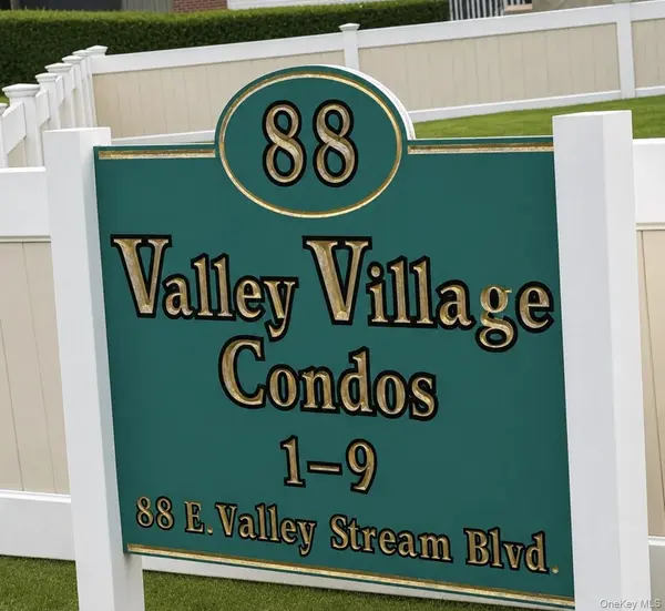 88 E Valley Stream BLVD #6, Valley Stream, NY 11580