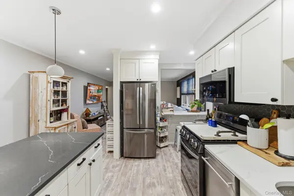 2 Bryant Crescent ##1N, White Plains, NY 10605