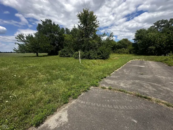 300 South, Anderson, IN 46013