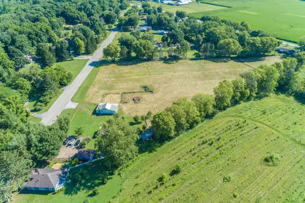11502 N Carthage PIKE, Knightstown, IN 46148