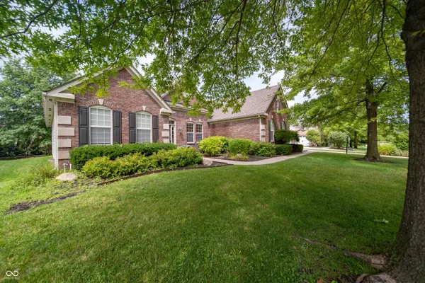 10539 Saddlestone DR, Fishers, IN 46040