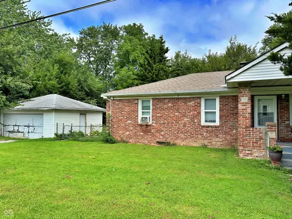 4002 N Edmondson AVE, Indianapolis, IN 46226