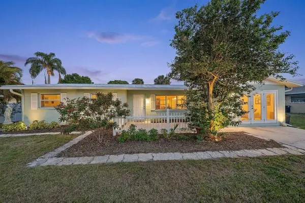 2534 WANETA DR, Sarasota, FL 34231