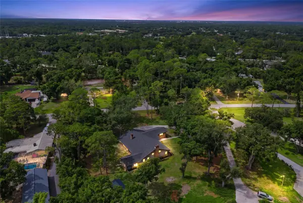 10616 FOREST RUN DR, Bradenton, FL 34211