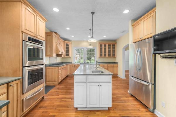 717 NE BOULEVARD, Gainesville, FL 32601