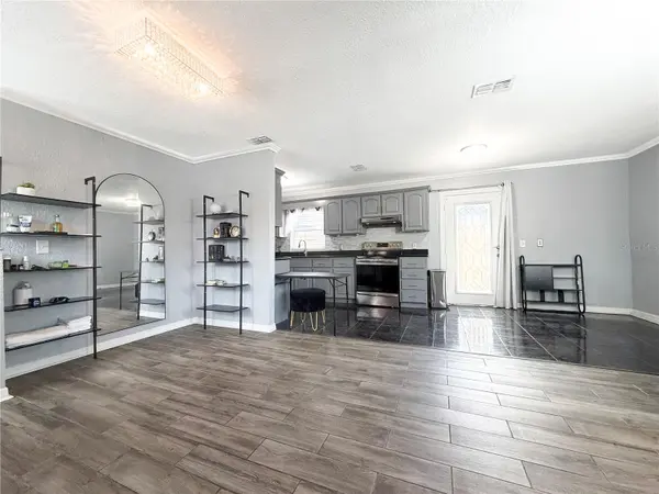 141 S HIAWASSEE RD, Orlando, FL 32835
