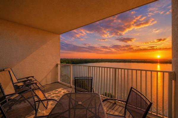 13415 BLUE HERON BEACH DR #1408, Orlando, FL 32821