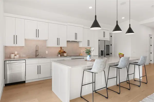 930 EAST BLVD, Windermere, FL 34786