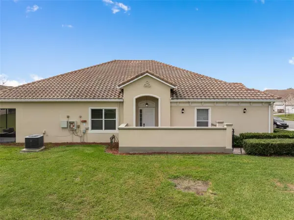 2400 HARWICH DR, Kissimmee, FL 34741