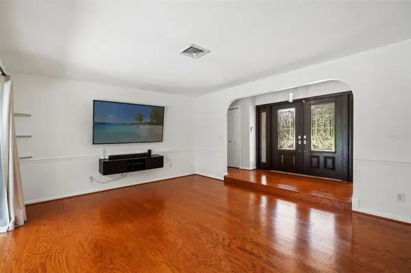 940 ROLLING HILLS DR, Palm Harbor, FL 34683