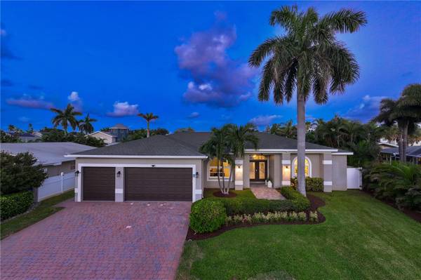 373 4TH AVE N, Tierra Verde, FL 33715