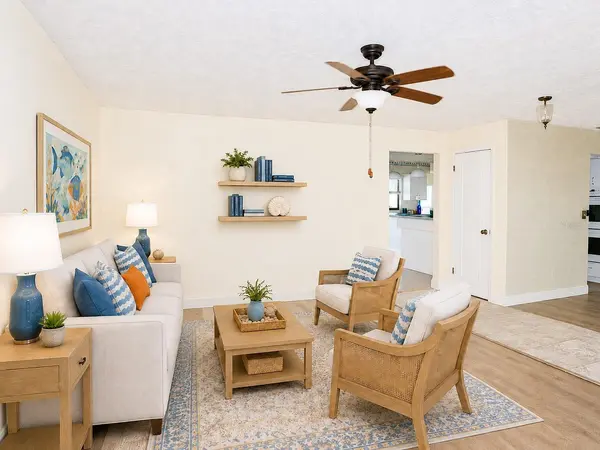 901 W RIVER DR, Temple Terrace, FL 33617