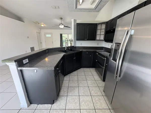 393 WALNUT AVE, Orange City, FL 32763