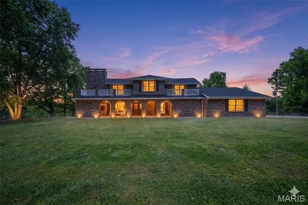 1873 Longview LN, Rolla, MO 65401