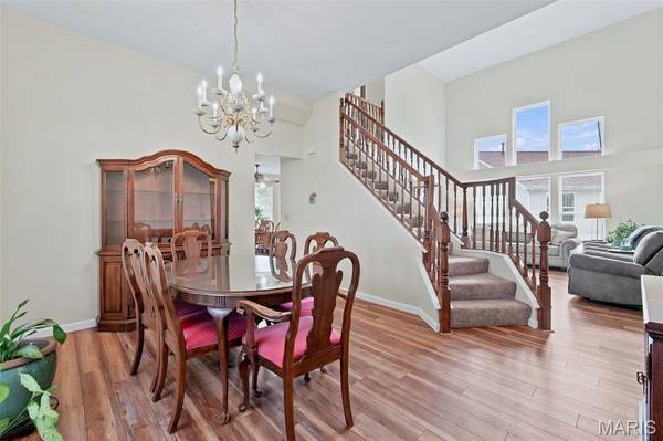 16337 Hampden PL, Florissant, MO 63034