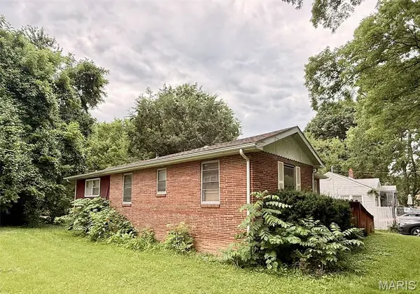 307 N 46th ST, Belleville, IL 62226
