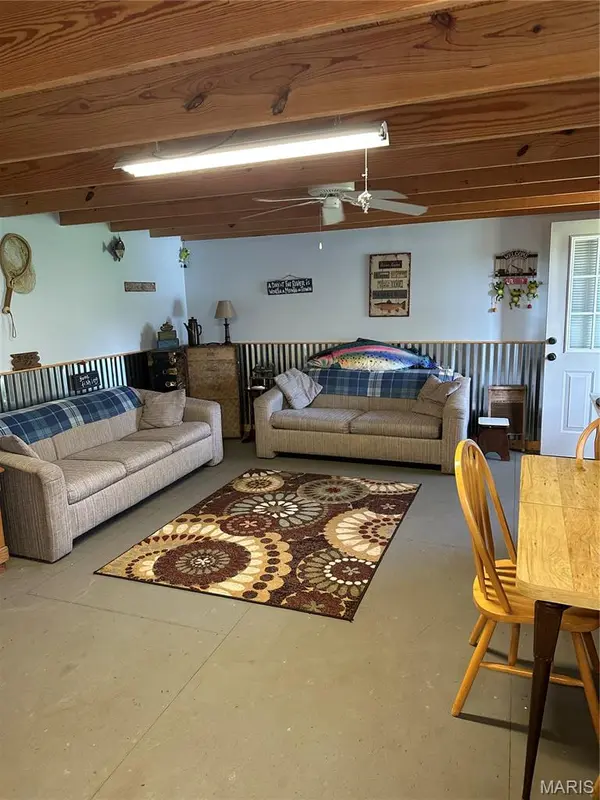 87 Ripley E-4A, Doniphan, MO 63935