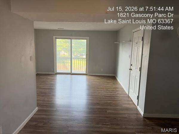 2012 Gascony Parc DR #2012, Lake St Louis, MO 63367
