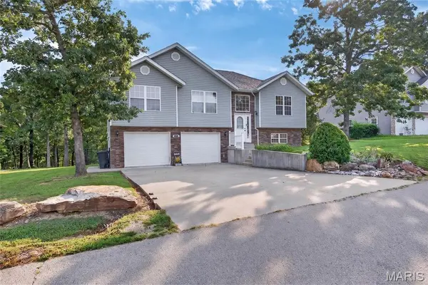 18719 Lynn LN, Waynesville, MO 65583
