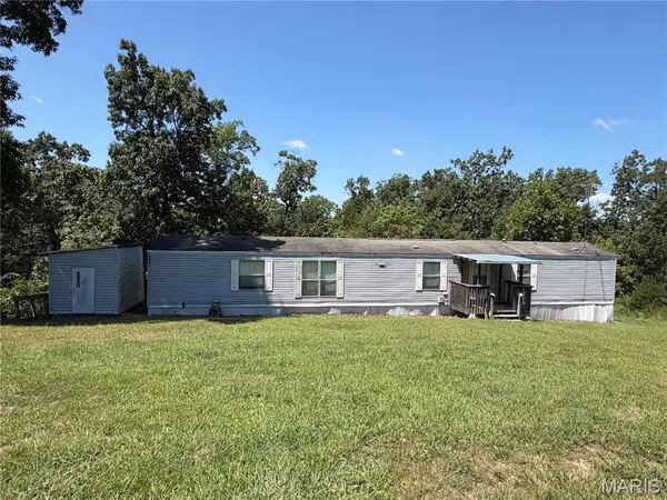 15609 Hardin LN, St Robert, MO 65584