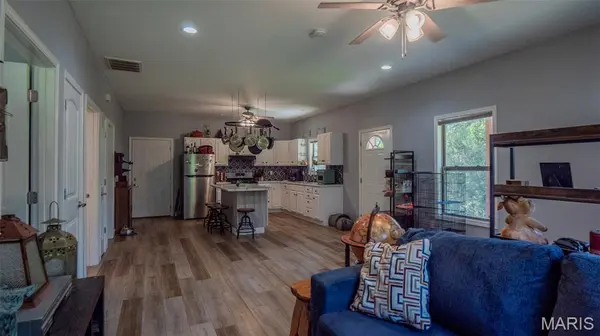 15383 County Road 6220, Edgar Springs, MO 65462