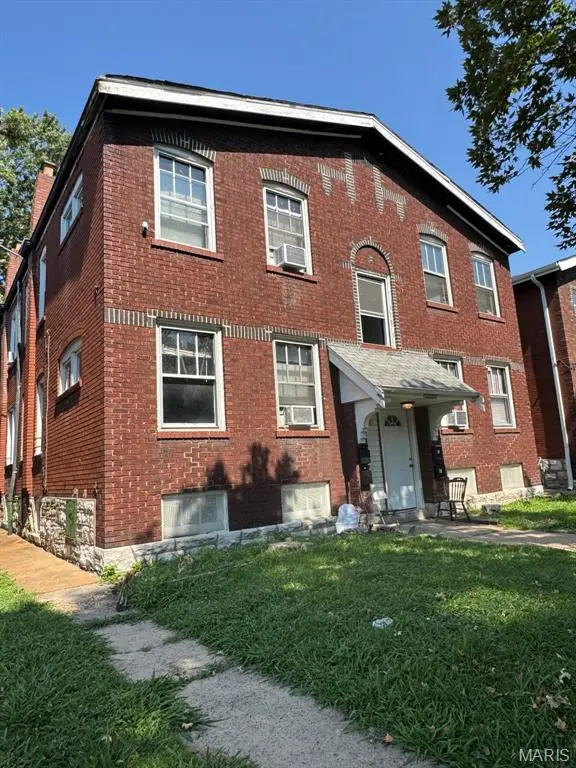 5211 Louisiana AVE, St Louis, MO 63111
