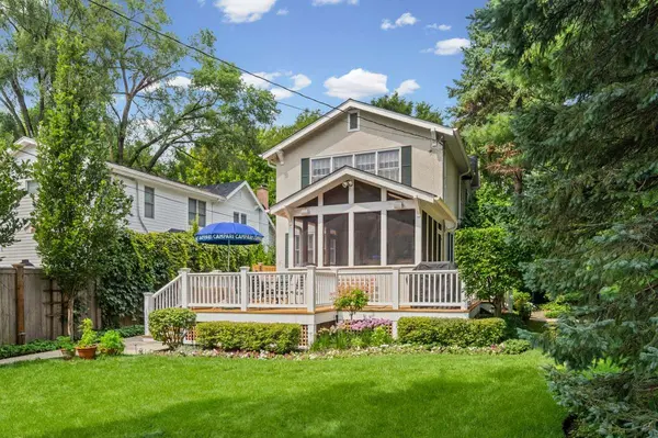 1062 Ash ST, Winnetka, IL 60093
