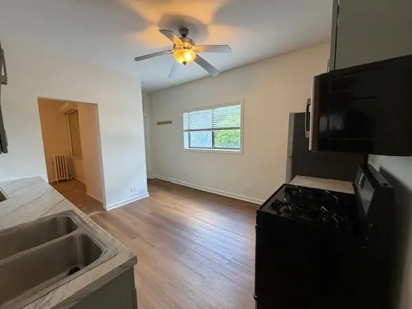 804 W Lakeside PL #201, Chicago, IL 60640