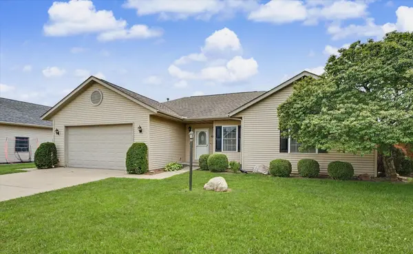 1203 EDGEVIEW DR, Mahomet, IL 61853