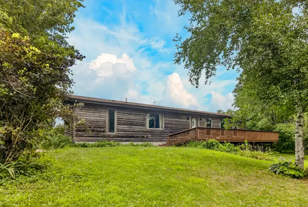 7772 E KELLY RD, Ridott, IL 61067