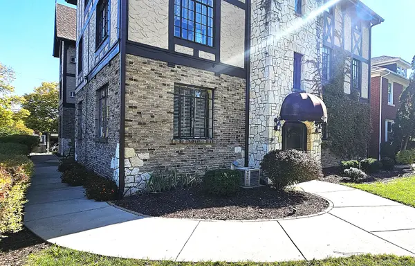 410 N Raynor AVE #1W, Joliet, IL 60435