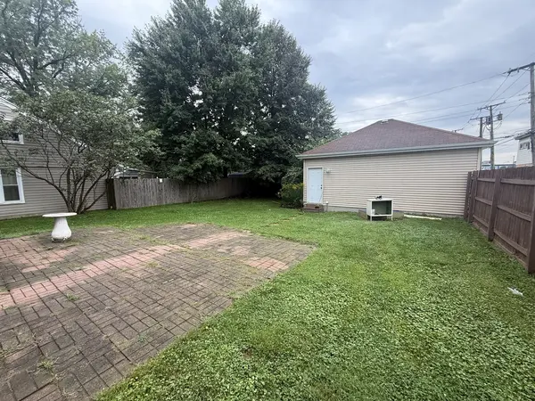 9510 Campbell AVE, Oak Lawn, IL 60453